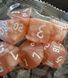 Набір кубиків (7 шт.) персиковий мармуровий із білими цифрами (Peach Marbled with White Numbers Dice Set) - 2