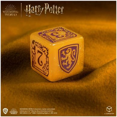 Набор из кубиков Harry Potter. Gryffindor Modern Dice Set – Gold (7 шт.)