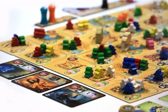 Настільна гра П'ять Каст (Five Tribes)